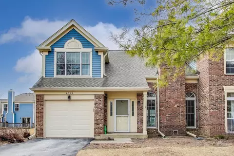 4054 N Newport Ct, Arlington Heights, IL 60004