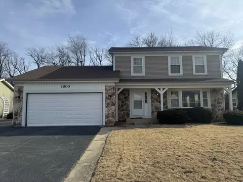 1000 Applewood Ln, Algonquin, IL 60102
