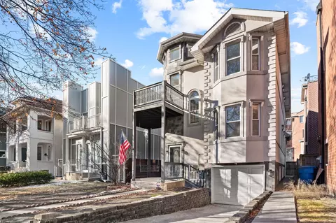 4352 N Tripp Ave, Chicago, IL 60641
