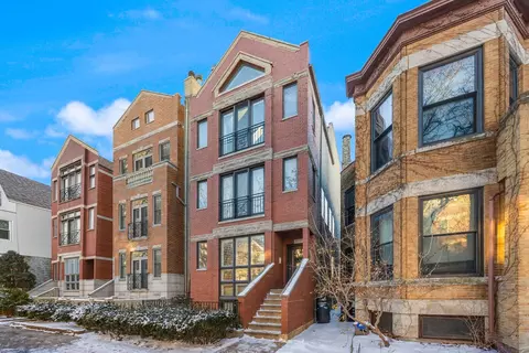 3732 N Kenmore Ave #1, Chicago, IL 60613