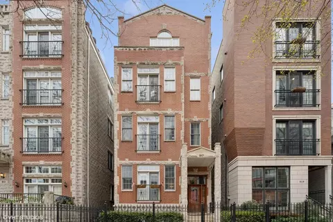 917 W Altgeld St #3, Chicago, IL 60614