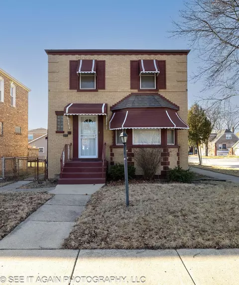 10600 S Forest Ave, Chicago, IL 60628