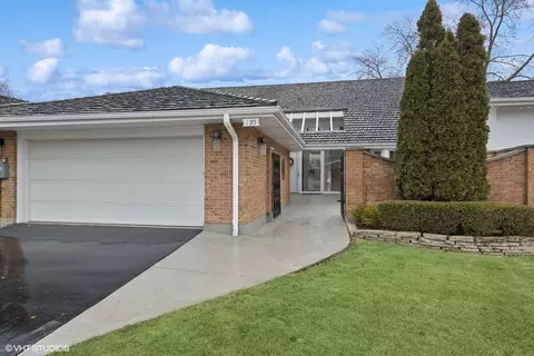 Undisclosed, Oak Brook, IL 60523
