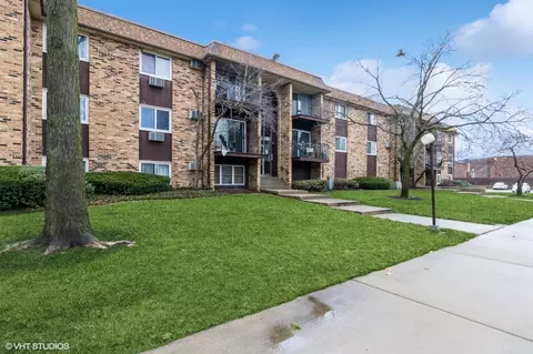 Other - 705 Heritage Dr #112, Hoffman Estates, IL 60169 photo 4 of 4