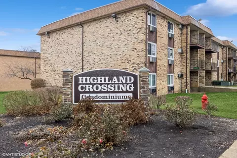 Other - 705 Heritage Dr #112, Hoffman Estates, IL 60169 photo 2 of 4