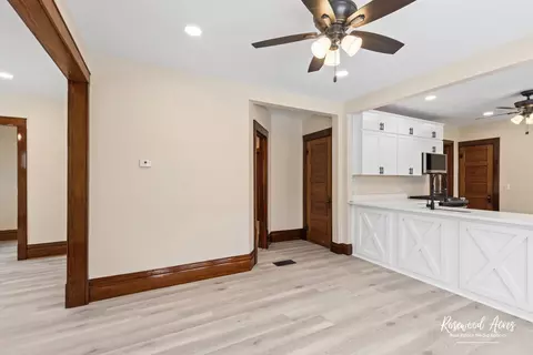 Entry Way - 505 E Main St, Ashkum, IL 60911 photo 2 of 4