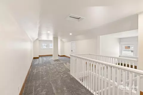 Entry Way - 505 E Main St, Ashkum, IL 60911 photo 4 of 4