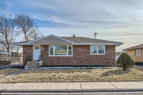 833 E 161st St, South Holland, IL 60473