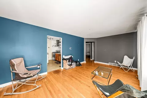 4706 Howard St, Mchenry, IL 60051 photo 3