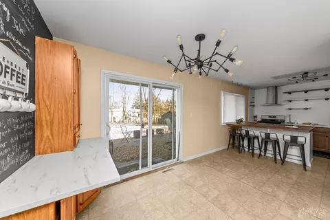 4706 Howard St, Mchenry, IL 60051 photo 12