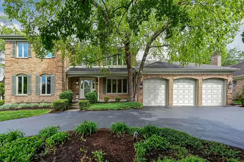 11516 Burr Oak Ln, Burr Ridge, IL 60527