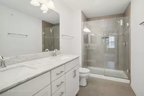 304 Lexington Ln, Rolling Meadows, IL 60008 photo 8