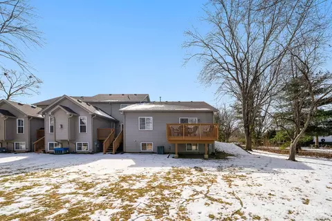 1302 Dancing Bear Ln, Elgin, IL 60120 photo 26