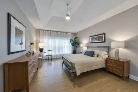 Bedroom - 436 E Hillside Rd, Naperville, IL 60540 photo 1 of 3