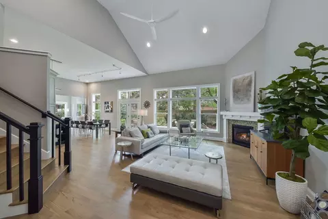 Other - 436 E Hillside Rd, Naperville, IL 60540 photo 3 of 16