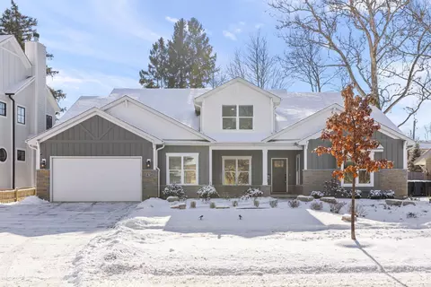 436 E Hillside Rd, Naperville, IL 60540