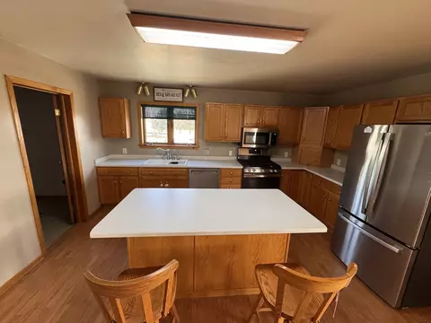 18538 Holly Rd, Morrison, IL 61270 photo 4