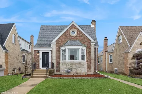 3355 N New England Ave, Chicago, IL 60634
