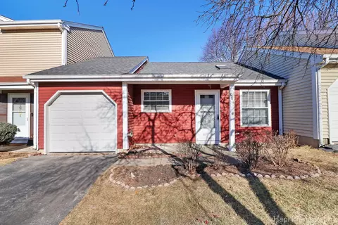 684 Yale Ln, Island Lake, IL 60042