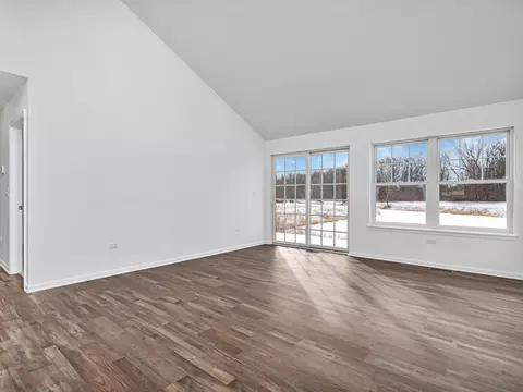 1075 Madison Ave, Braidwood, IL 60408 photo 12