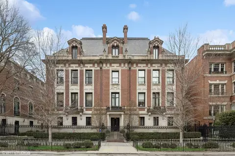 1340 N State Pkwy #4N, Chicago, IL 60610