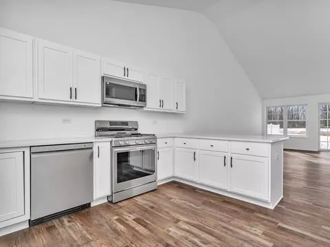 1077 Madison Ave, Braidwood, IL 60408 photo 7
