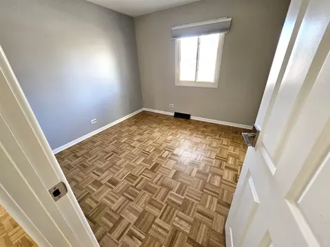 3825 Winston Dr, Hoffman Estates, IL 60192 photo 18