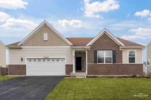 3153 Kyra Ln, Elgin, IL 60124
