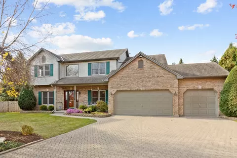 748 Butternut Ln, Elgin, IL 60123