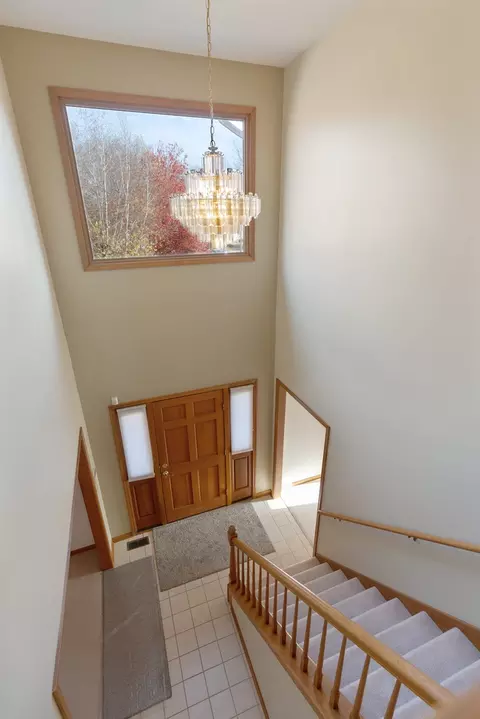 748 Butternut Ln, Elgin, IL 60123 photo 12