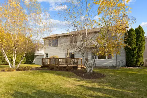 748 Butternut Ln, Elgin, IL 60123 photo 28