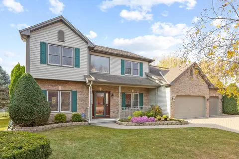 748 Butternut Ln, Elgin, IL 60123 photo 32