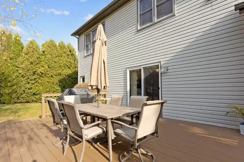 748 Butternut Ln, Elgin, IL 60123 photo 27