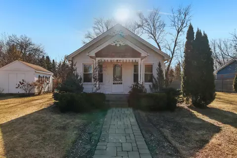28517 W Main St, Wauconda, IL 60084