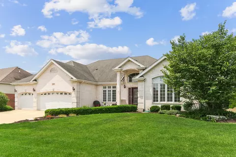 19964 Red Oak Dr, Mokena, IL 60448