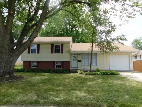 106 Meadows Ct, Bourbonnais, IL 60914
