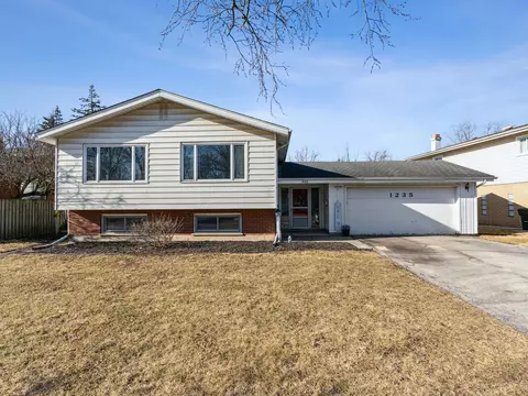 1235 Jeffery Dr, Homewood, IL 60430
