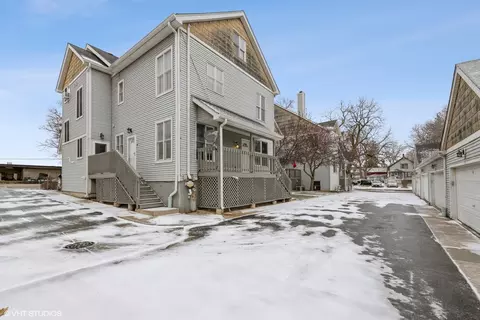55 W Johnson St, Palatine, IL 60067
