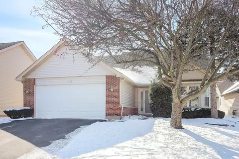 13482 S Redberry Cir, Plainfield, IL 60544