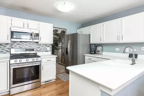 Kitchen - 13482 S Redberry Cir, Plainfield, IL 60544 photo 1 of 3