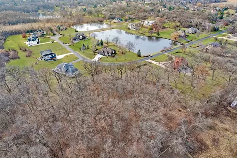 30 W170 White Oak Ln, Wayne, IL 60184 photo 7
