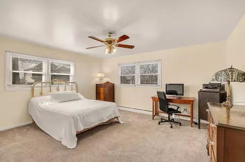 Bedroom - 809 Warner Ave, Lemont, IL 60439 photo 1 of 4