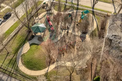 View/Area - 809 Warner Ave, Lemont, IL 60439 photo 2 of 4