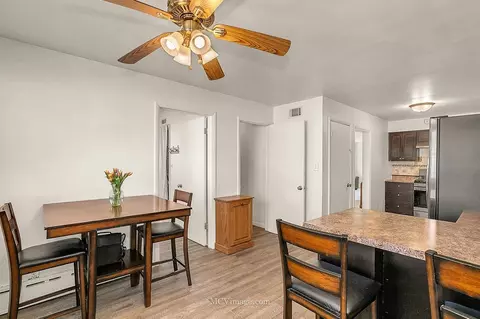 Dining - 809 Warner Ave, Lemont, IL 60439 photo 2 of 2
