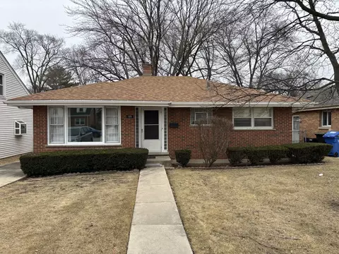 105 N Main St, Mount Prospect, IL 60056