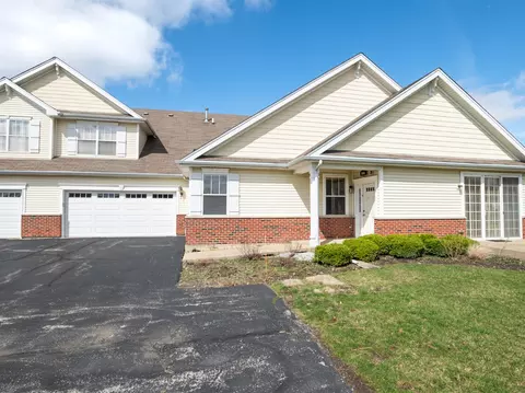 19933 Burnside Ct, Olympia Fields, IL 60461