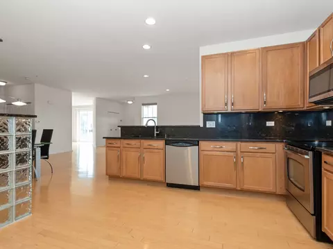 Kitchen - 19933 Burnside Ct, Olympia Fields, IL 60461 photo 4 of 4