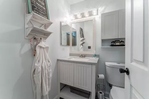 Bath - 434 May St, Plano, IL 60545 photo 3 of 3
