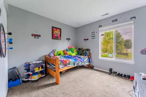 Bedroom - 434 May St, Plano, IL 60545 photo 5 of 6