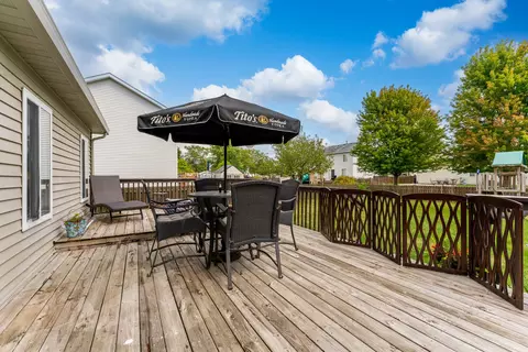 Exterior - 434 May St, Plano, IL 60545 photo 4 of 7